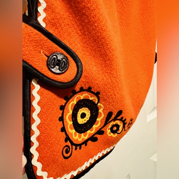 VINTAGE RUSSIAN STYLE KIDS VEST FLORAL ORANGE WOOL EMBROIDERED - Picture 5 of 10